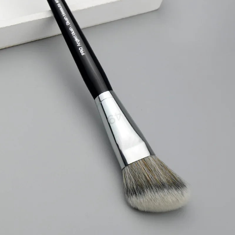 1PC Professional 47 Broom Head Foundation Brush Liquid Brushes Foundation Shadow Repairing Women Face Base Makeup Beauty Tools Qme