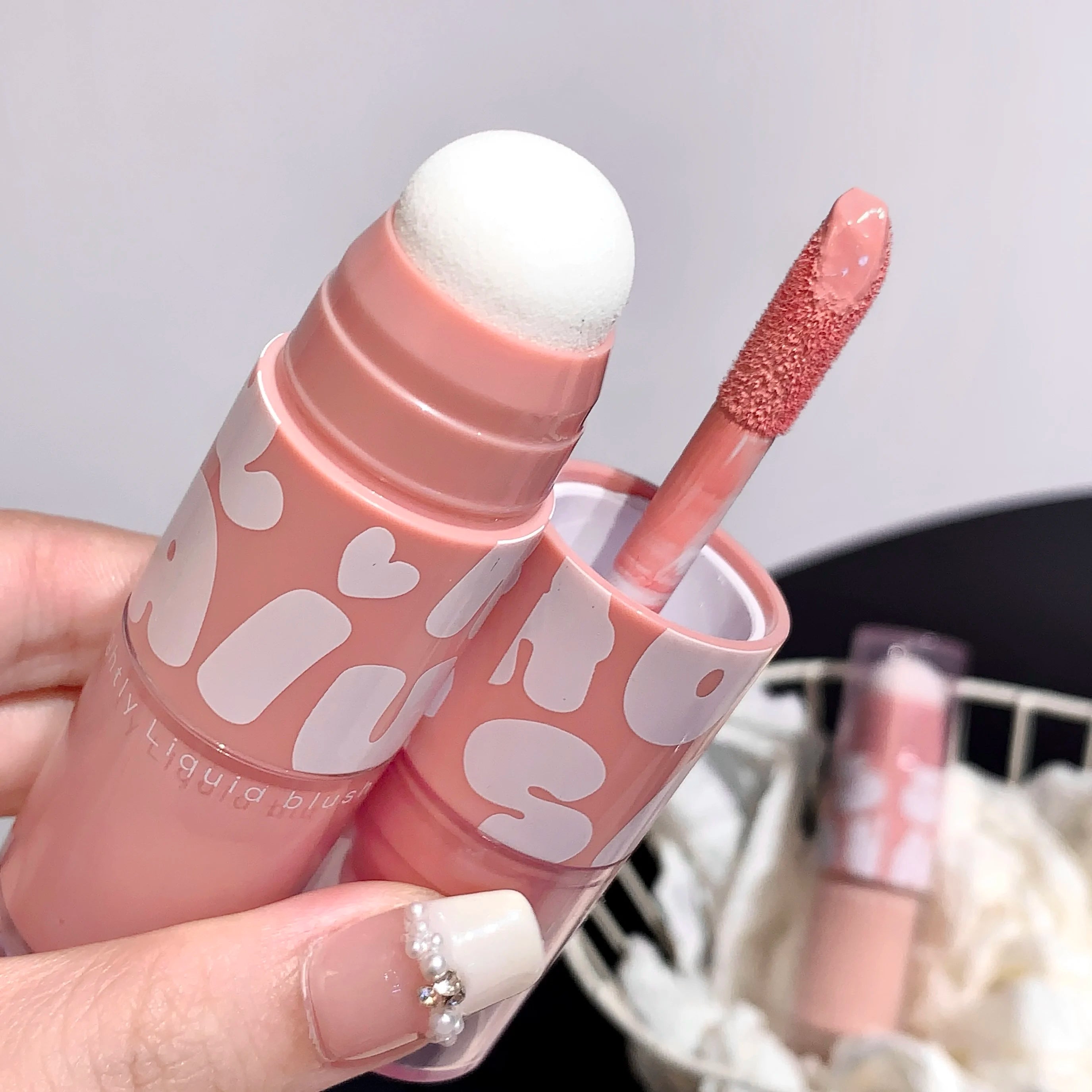 SHAQINUO Double-ended Liquid Blush Dizzy Dye Brush Natural Qme