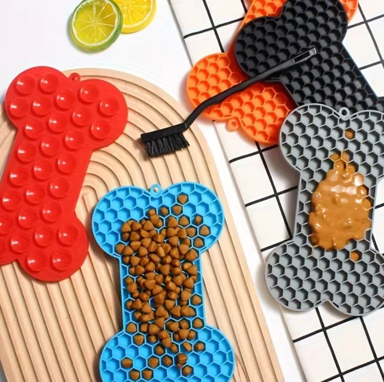 Dog Slow Food Pad Bone Silicone Pet Licking Pad Mat Placemats Pet Supplies Feeding Dog Cats Dogs Supplies Qme 2pcs Ramdon