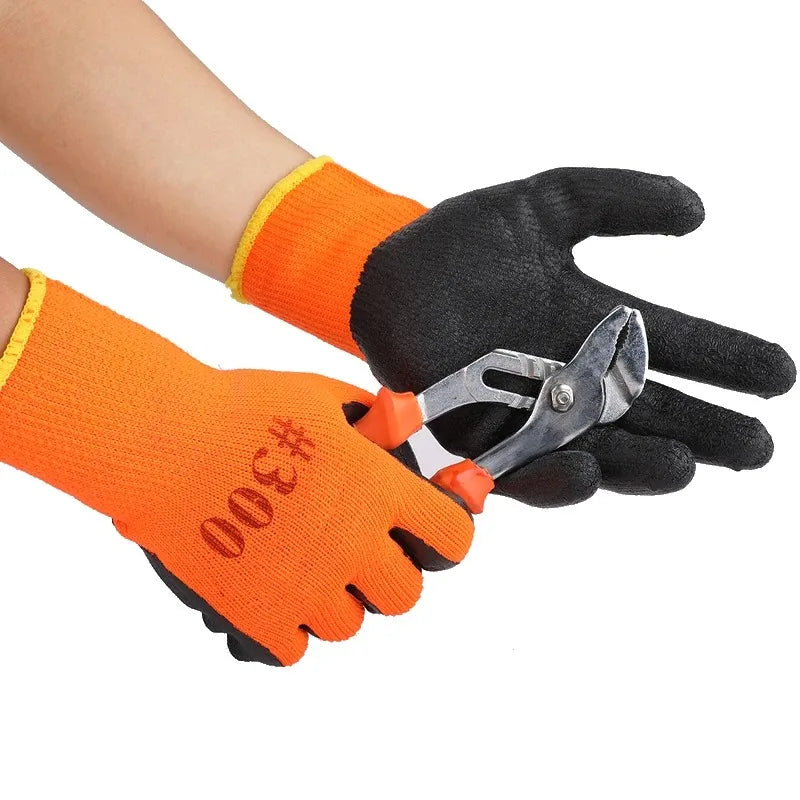 1PCS Work Gloves Men Thickened Wear-Resistant Waterproof Fleece Lined Cold-Resistant Freezer Full Rubber Coated Gloves Qme