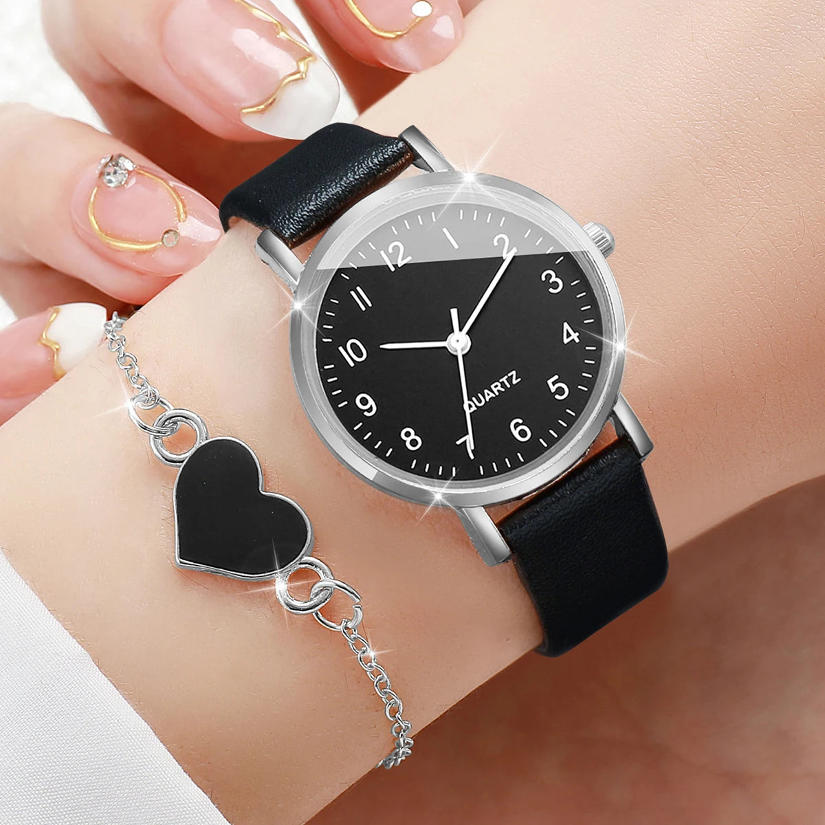 Quartz Watch with Leather Bracelet for Women, Heart Bracelets Without Box, Casual, Small, Female, Fashion, 8 Pieces Per Set Qme 4