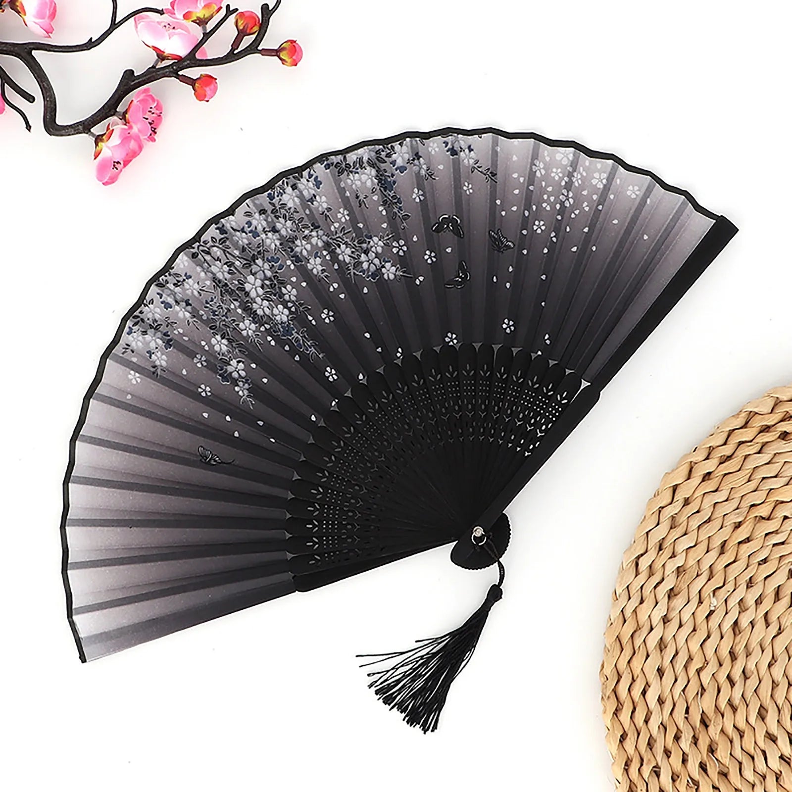 Chinese Style Folding Wood Dance Fans Hollow Ribs Elegant Vintage Style Trim Handheld Fan Foldable Wedding Party Home Decor Qme One Size H