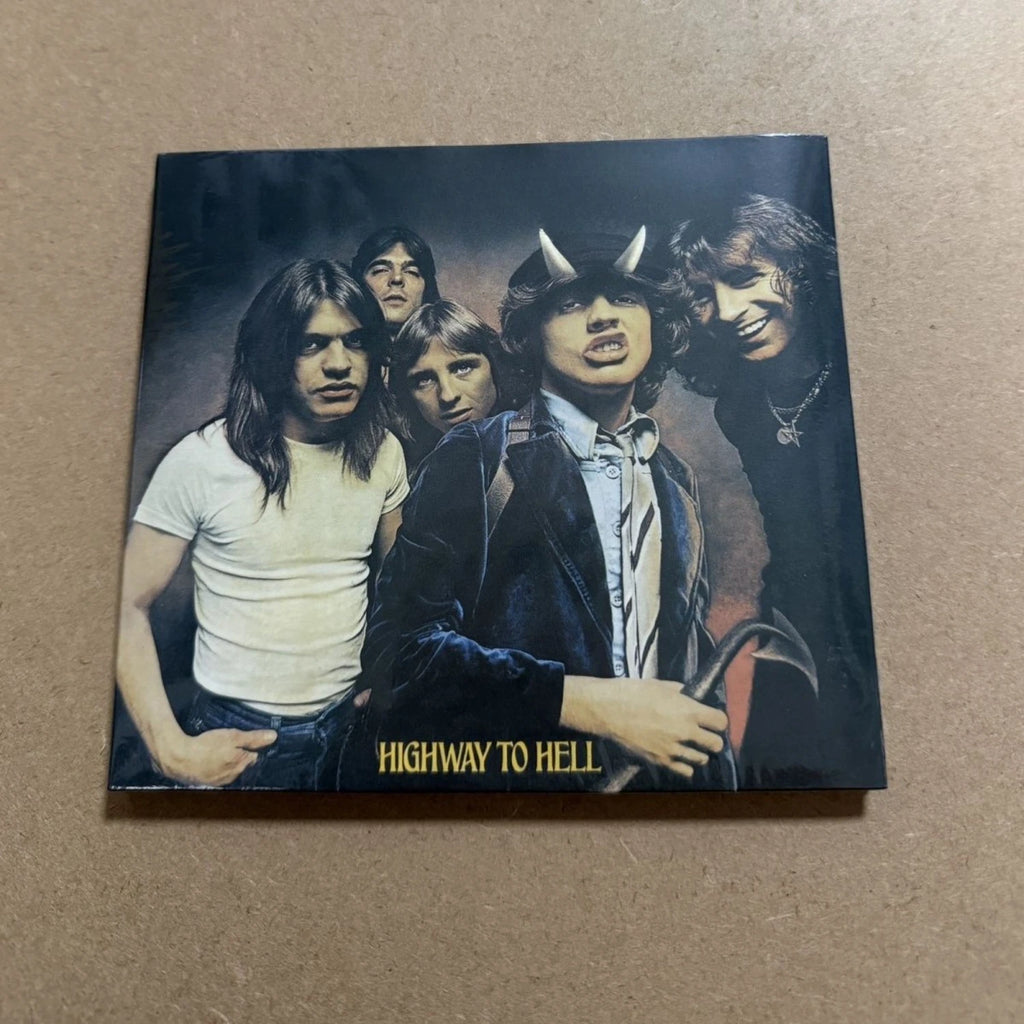 Vintage Hard Rock Digipak CD Set, Riff-Driven Rock Tracks for Audiophile Dynamic Test & Highway To Hell Rock Collection Qme Highway To Hell