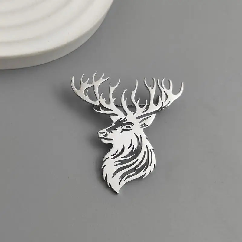 Fashion Christmas Elk Animal Brooch High Quality Stainless Steel Badge for All Season Outfit Accessory Qme A1