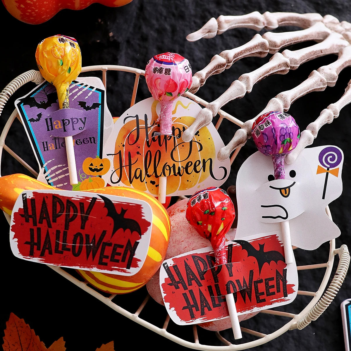 Halloween Lollipop Cards—Pack of 30: Fun Halloween Candy Cards for Kids, Featuring 4 Different Halloween Designs to Celebrate Qme