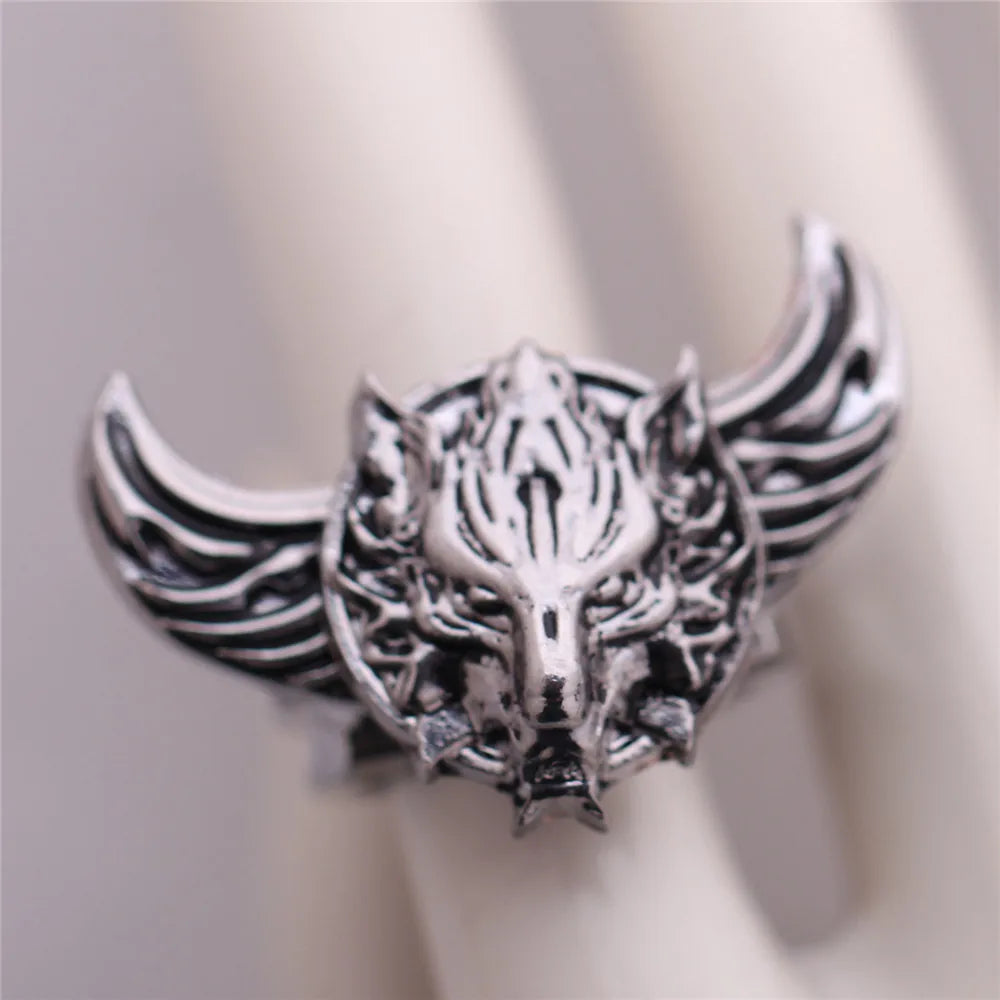Anime Peripheral Attack Giants One Piece Four Kings Rotating Ring Best Accessories Wholesale for Cosplay Travel At Anime Expo Qme 4