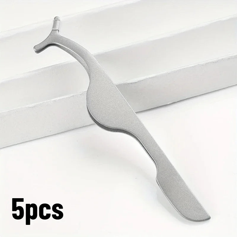 5pcs Lipstick applicator, artificial eyelash adhesive forceps, eyelash curler, eyebrow clip, eyebrow comb Qme