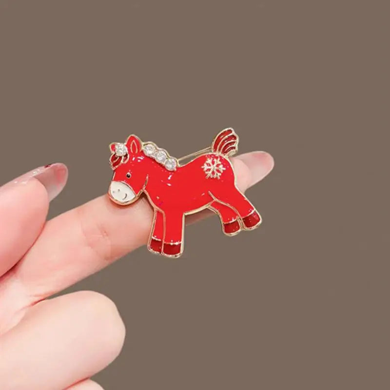 Cute Cartoon Red Pony Brooch Women Zodiac Horse Pins Sweater Coat Qme