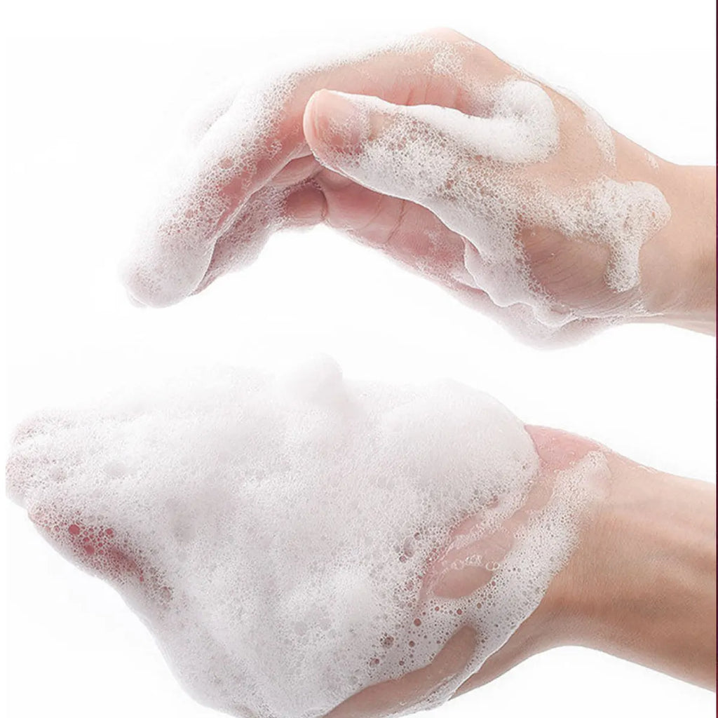 Luxury Men's 3-In-1 Golden Cleansing Soap Refreshing Oil-controlling Qme