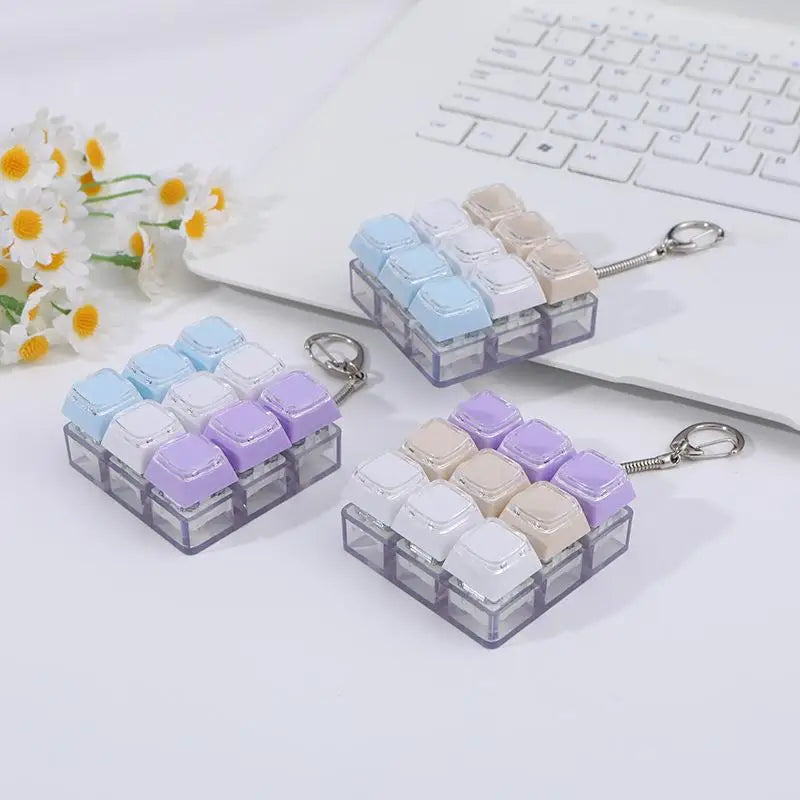 9 Keys Mechanical Keyboard Keychain Cute Creative Stress Relief Toy Qme