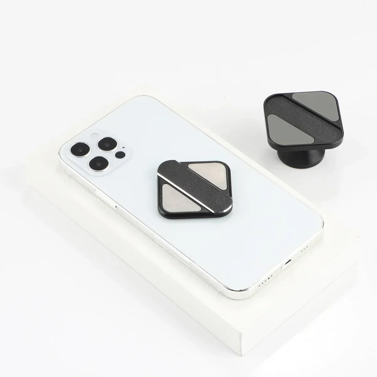 Magnetic Portable Car Phone Holder Stand In Car for IPhone Magnet Mount Cellphone Support Telephone Holders Qme black