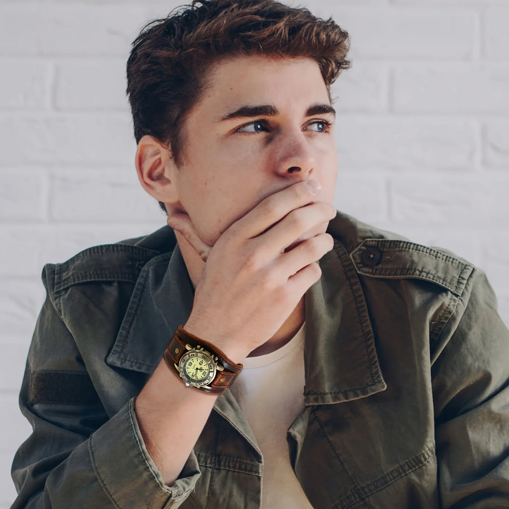 【 Halloween 】 1pcs Simulated Quartz Steampunk Halloween Genuine Leather Watch for Men, Dark Brown Qme
