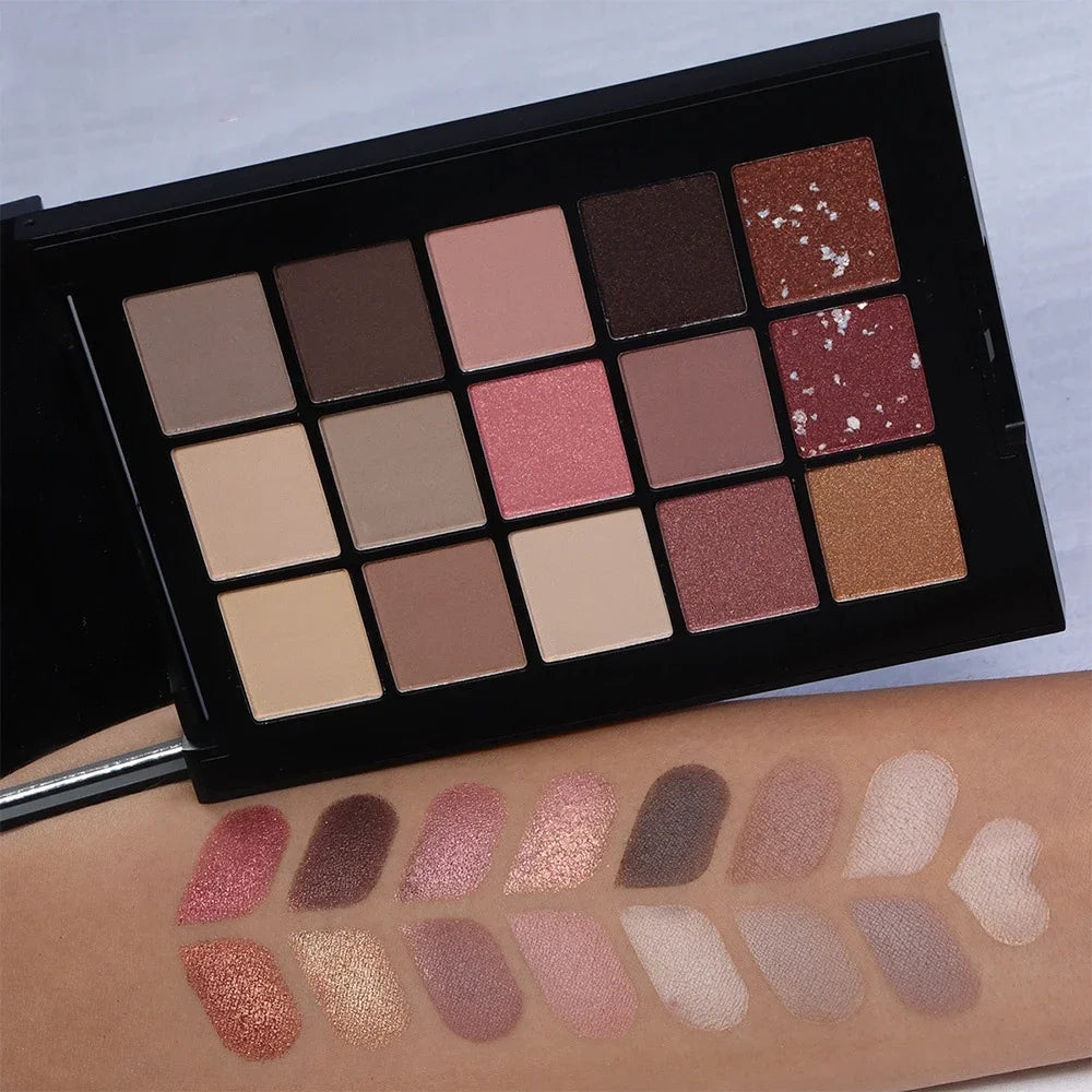 15-Grid Professional Matte Pear Eyeshadow Palette Highly Pigmented Waterproof Formula Lasting Wear No Clumping Flying Powder Qme 01