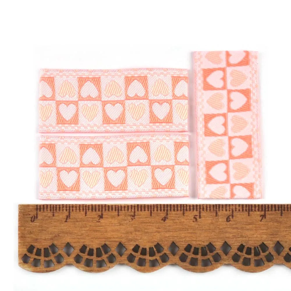 50Pcs Mutli color Heart Embroidery Labels For Sewing Clothes Accessories DIY Supplies Washable Care Garment Bags Handmade Tags Qme 8