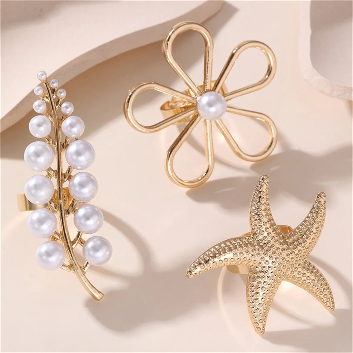 Vintage Exaggerated Metal Flower Starfish Pearl Rings for Women Fashion Aesthetic Beach Style Gold Color Vacation Jewelry Gift Qme
