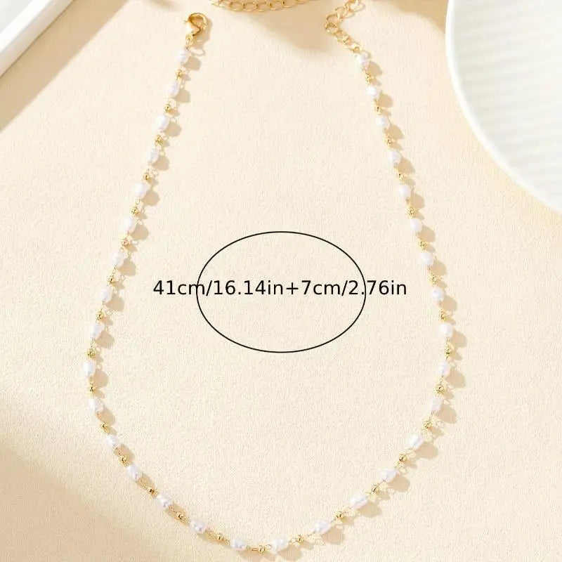 Pearl Choker Necklace French Retro Court Style Gold Plated Alloy Jewelry for Women Dinner Prom Fashion Accessory Qme