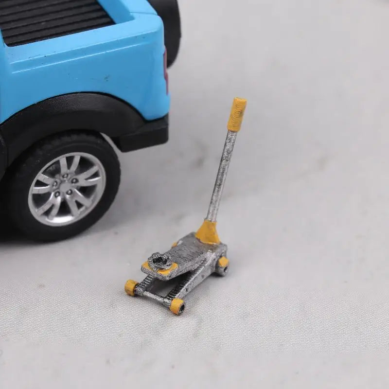 1 64 Scale Car Lifting Jack Model Modification Garage Repair Qme 02