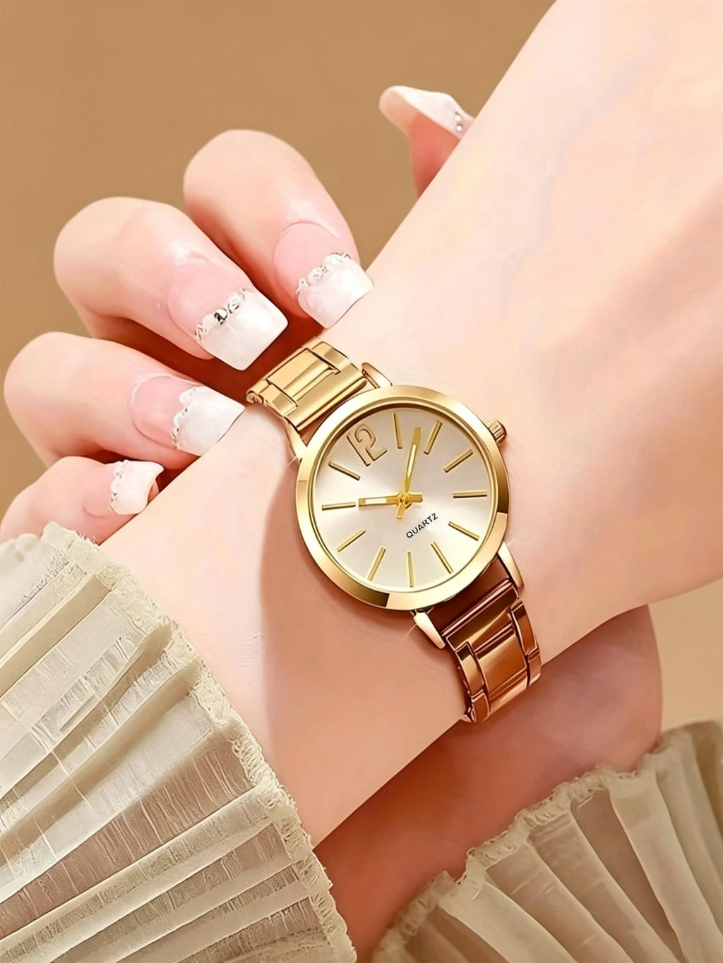 5-piece fashionable, elegant, and minimalist ladies' quartz watch set with round dial and exquisite design Qme