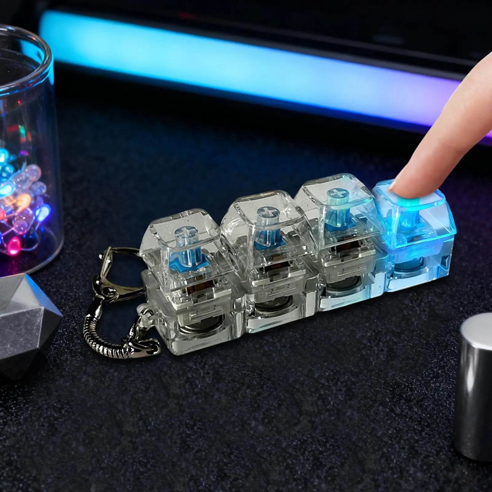 4 Keys Mechanical Keyboard Tester Keychain Stress Relief Clicker Fidget Keyboard With LED Decompressions Tool Pendant Gifts Qme