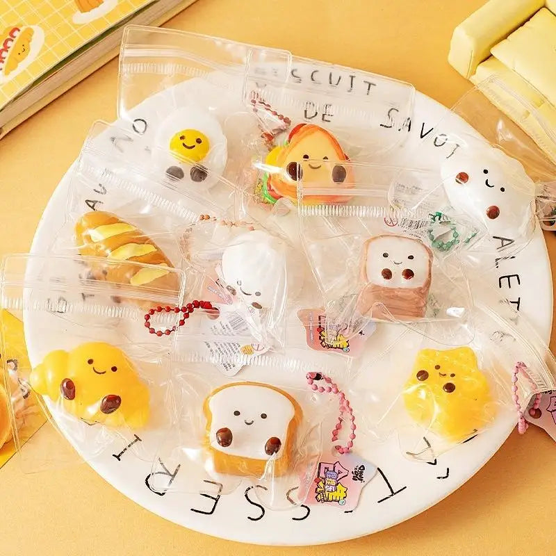 Party Favor Bread Dumping Food Stress Relief Squeeze Toys Mini Mochi Qme