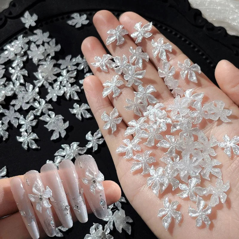 Sparkling White 5 Petal Flower Nail Charms, 3D Resin Small Flat Back Daisy Nail Art Decorations, Bling DIY Manicure Rhinestones Qme