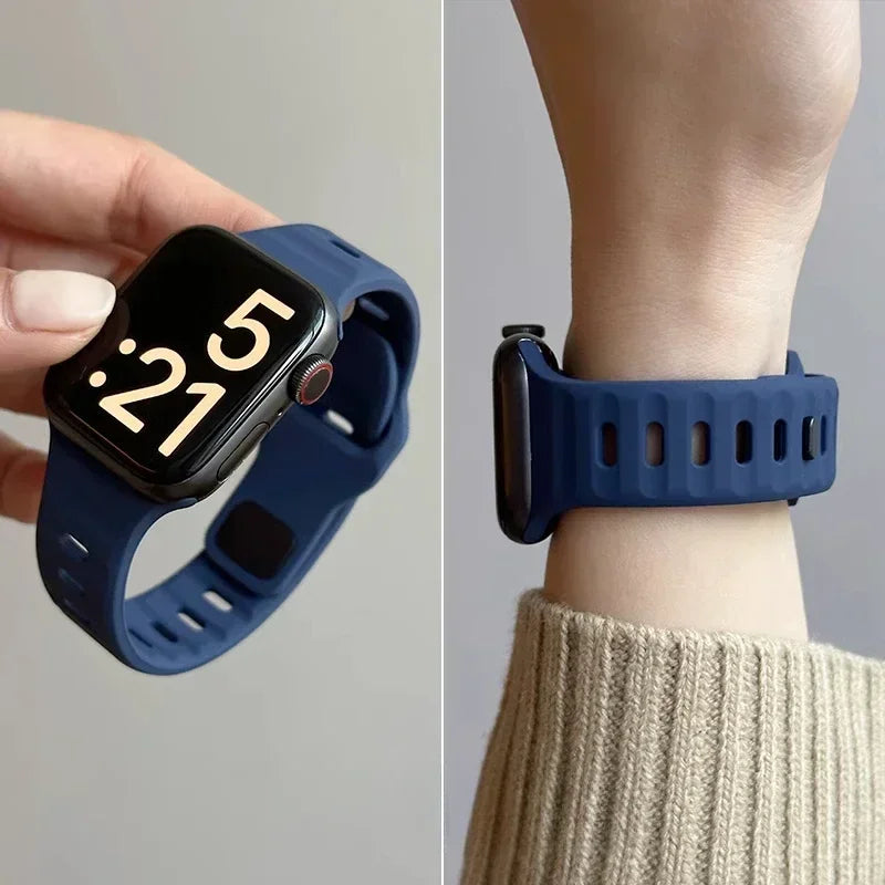 Silicone Sport Strap For Apple Watch Band 49mm 45mm 44mm 42mm 40mm 41 38 correa bracelet iwatch Series 10 9 8 7 6 5 4 3 se ultra Qme