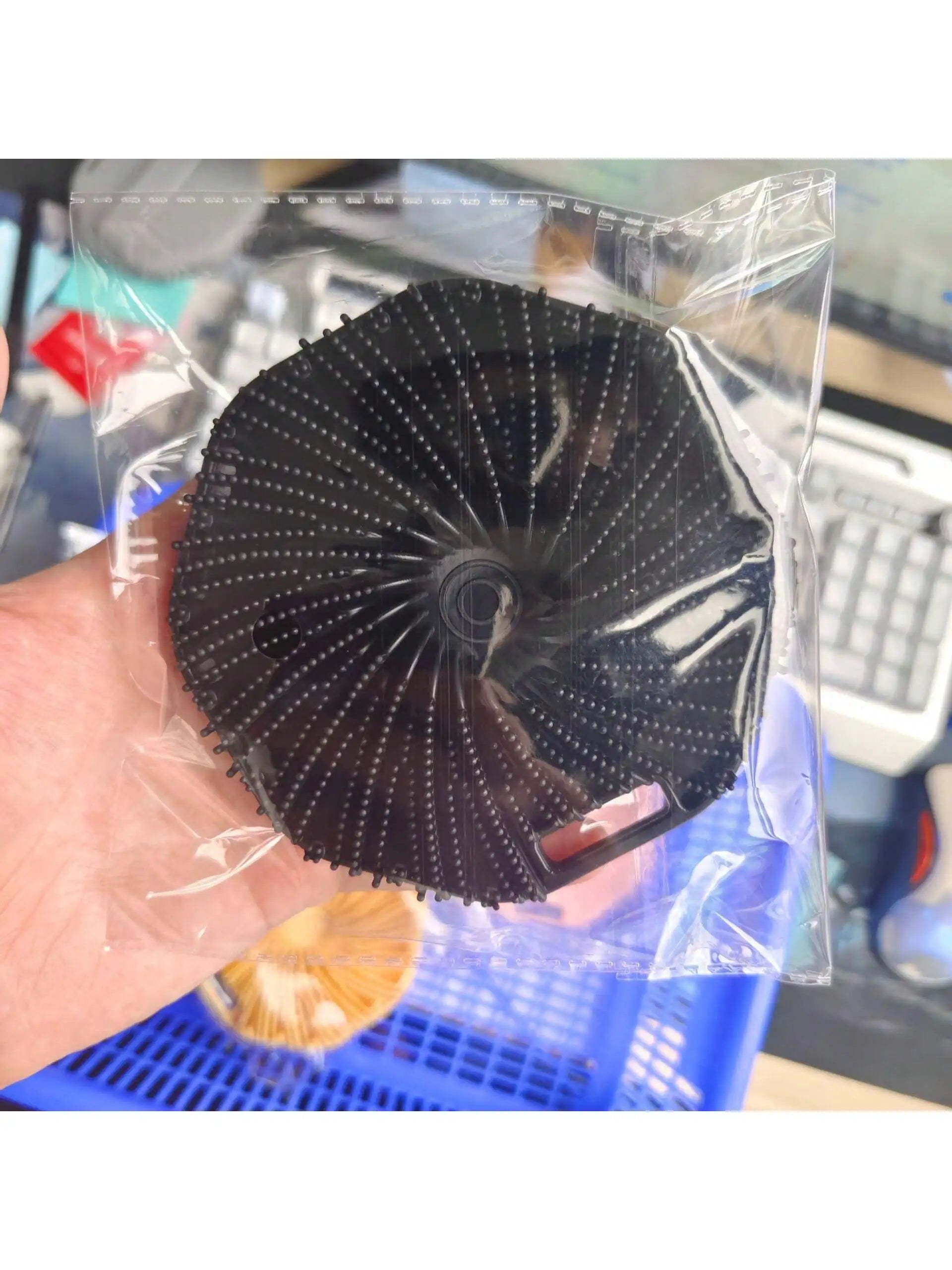 Silicone Bath Brush Body Exfoliating Scrubber Multipurpose Shower Qme black