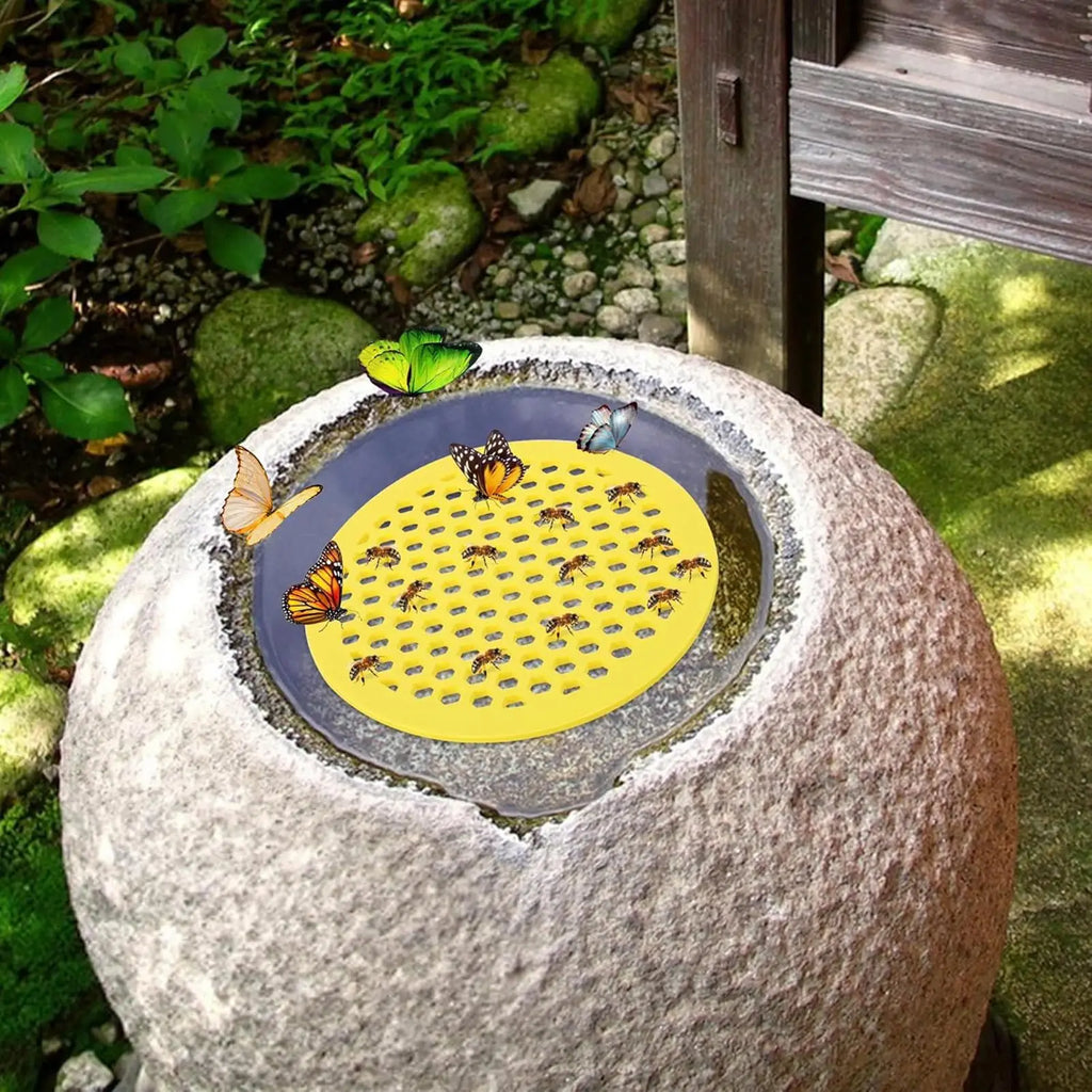 Bee Watering Station Bee Waterer Station Feeding Island Bee Drinking Water Dispenser for Outdoor Garden Butterfly Thirsty Qme