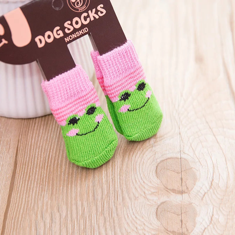 Suitable for ultra small dogs and cats, anti slip indoor pet paw protection, indoor hardwood floor wearing, multiple styles Qme fenseqingwa M