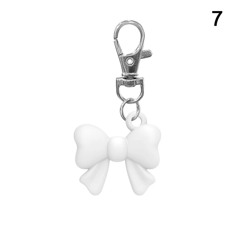 Durable Silicone Lip Balm Keychain Cap Portable Storage Case Lipstick Qme 7