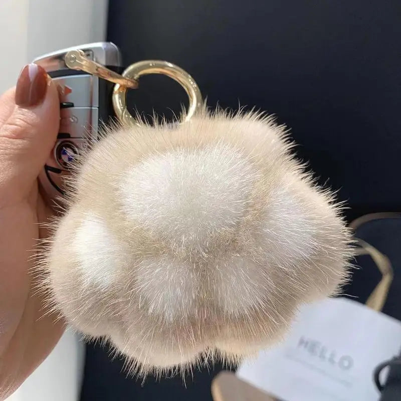 Cat Paw Pendant Keychain Fluffy Kawaii Faux Fur Keychain Cute Stuffed Toy Plush Toy Key Ring Backpack Car Key Pendant Qme