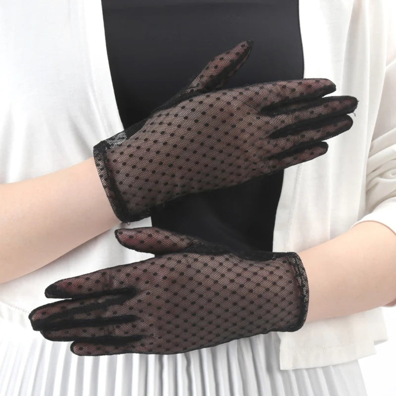 Women Vintage Sheer Short Lace Gloves Driving Thin Sunscreen Female Qme