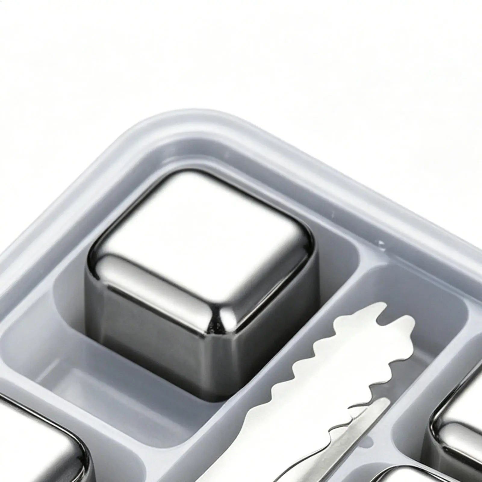 Stainless Steel Ice Cube 8 Pieces Chilling Whiskey Stones With Tongs Refreezable Ice Cubes For Drinks Bourbon Whiskey Vodka Gin Qme