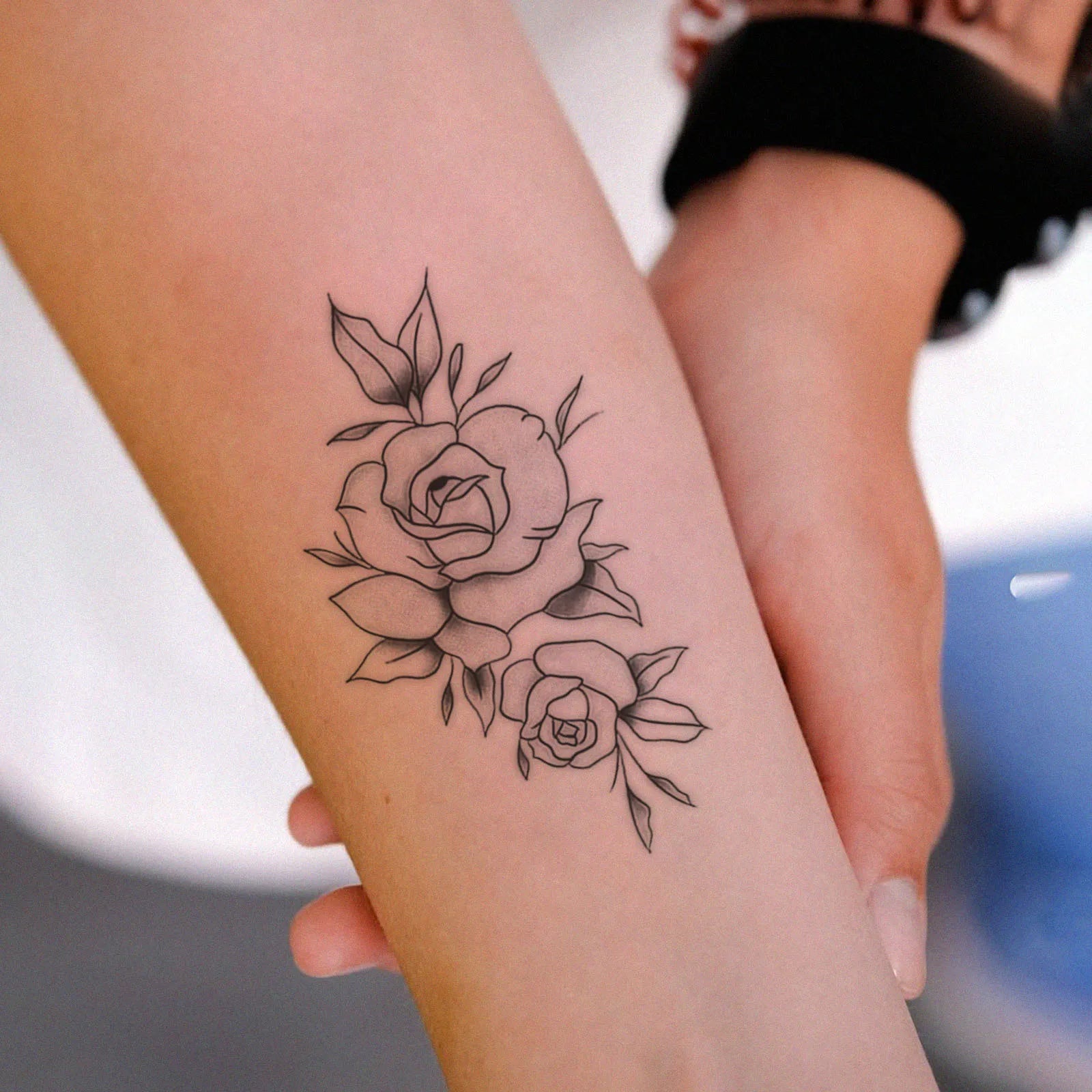 Minimalist Leaf Vine Tattoo Sticker Waterproof Long Lasting Fine Line Temporary Tattoo for Women Finger Hand Qme