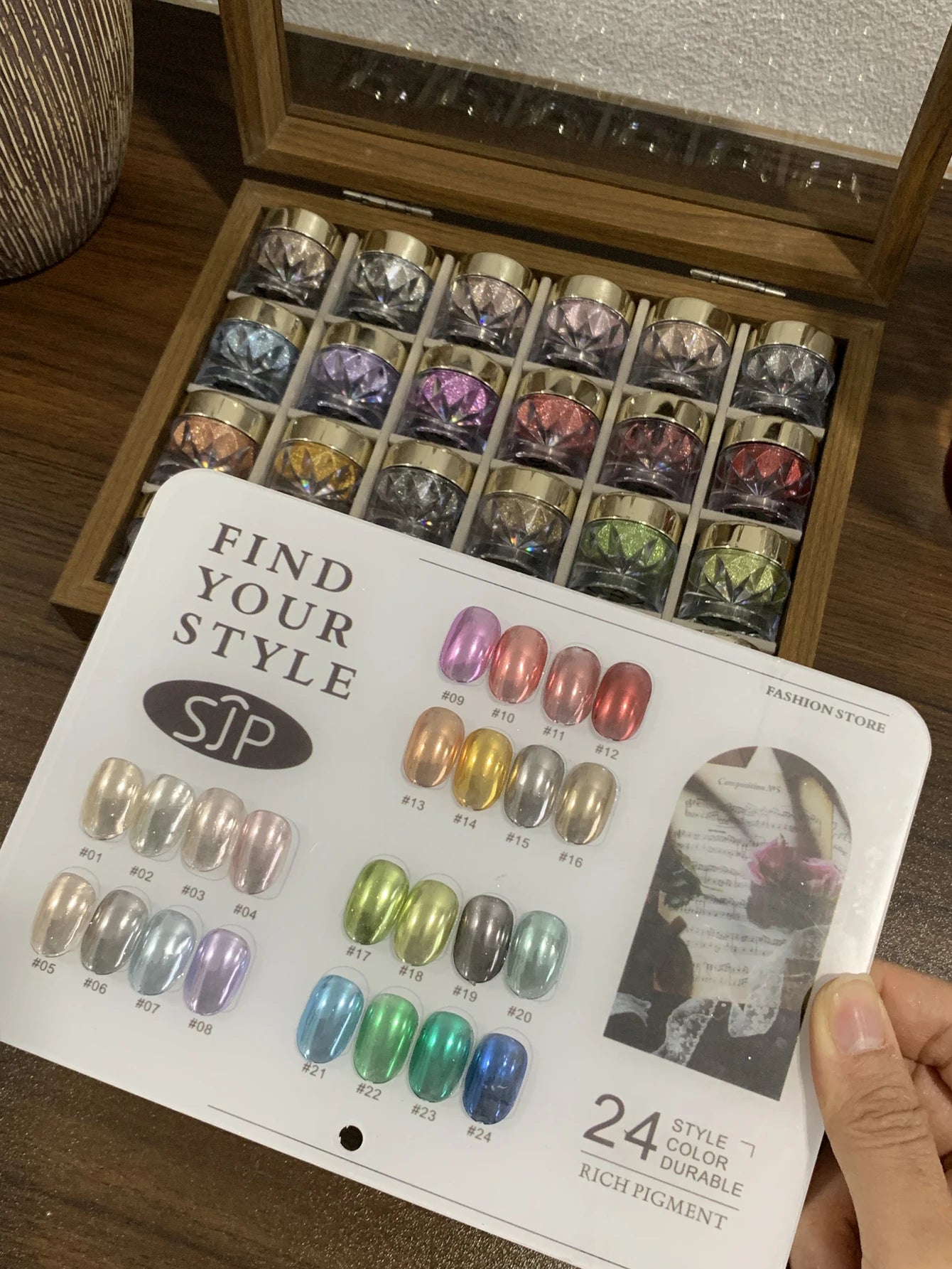 24-color Autumn Winter Nail Art Mirror Powder Swatches Storage Box Qme