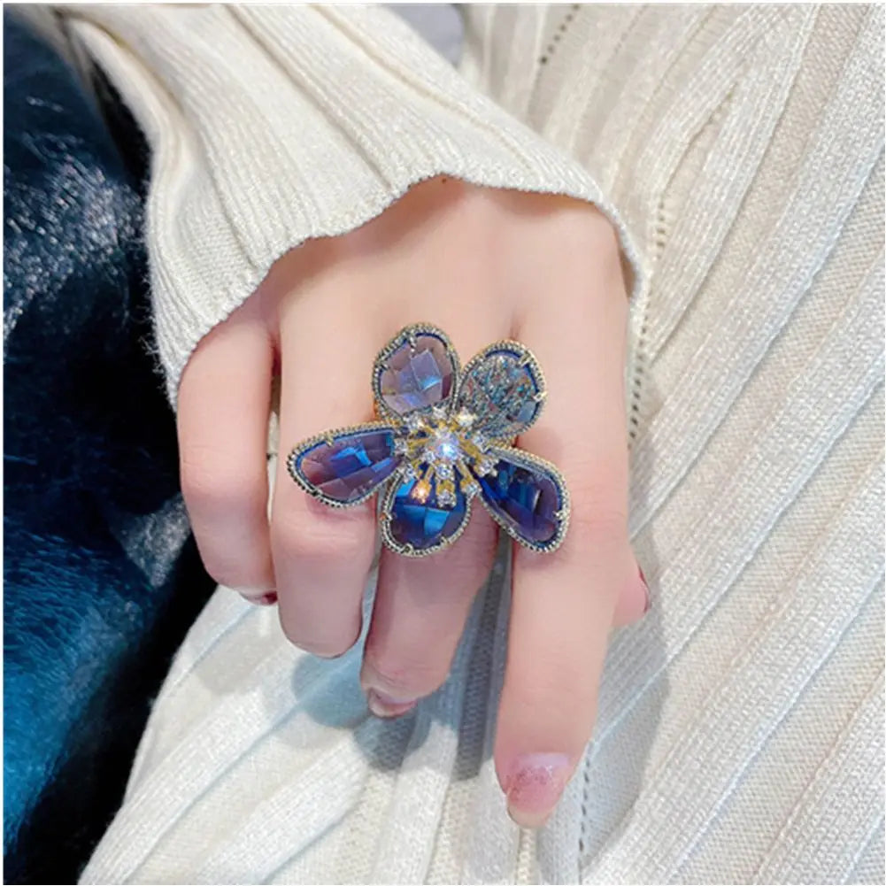 Personality Exaggerated Crystal Flower Ring Womanly Fashion Open Ring Women's Cocktail Party Luxury Jewelry Gifts Qme