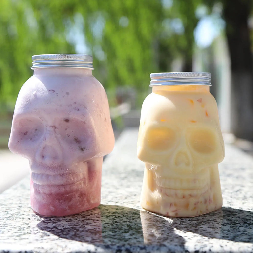 Unique Skull Jars Reusable Spooky Decor with Lid Skull Salt Container for Home Bathroom Picnic Tabletop Baking Dining Qme