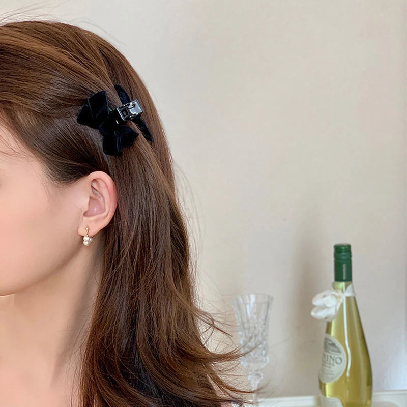 Star Same Black Velvet Bow Trumpet Side Bangs Hairpin Female Summer Qme