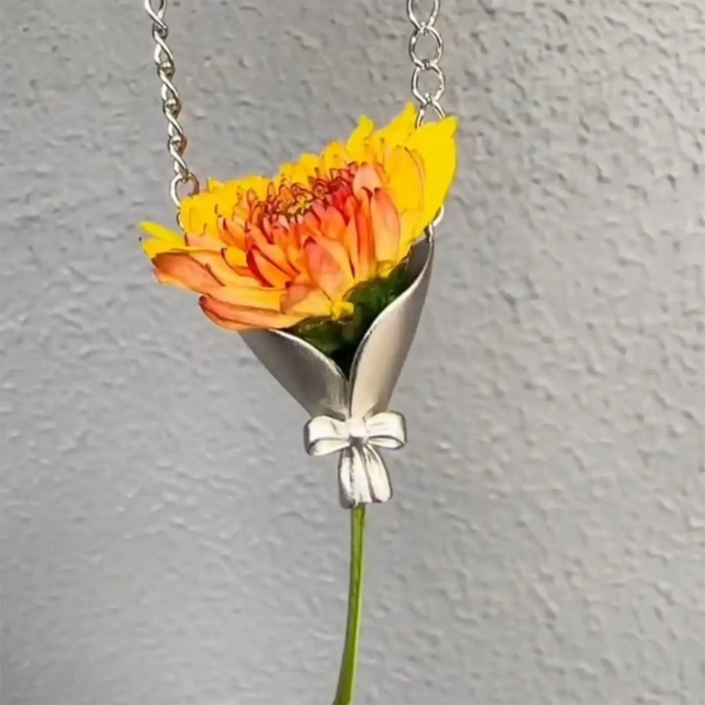 1pc Vase Necklace Fashion Neck Jewelry Flower Bouquet Pendant Chain For Girls Ladies Mothers Girlfriends Wives Holiday Birthday Qme
