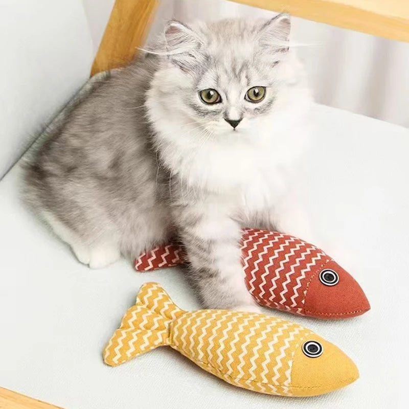 2 Kitten Teeth Grinding Pillow Chewing Toy Claws Thumb Bite Pet Fish Qme
