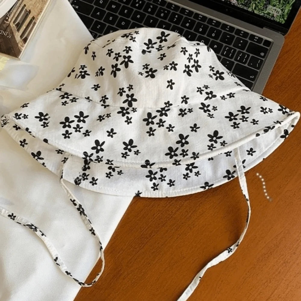 Cute Polyester Floral Print Bucket Hat Double Sided Adjustable Sun Hat Wide Brim Foldable Basin Cap Women Qme White