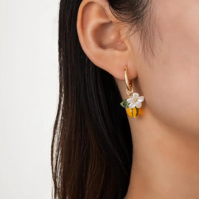 Fashionable Orange Fruit Honey Bee Hoop Earrings For Women Ear Buckle Suitable For Wearing Jewelry Gifts Qme