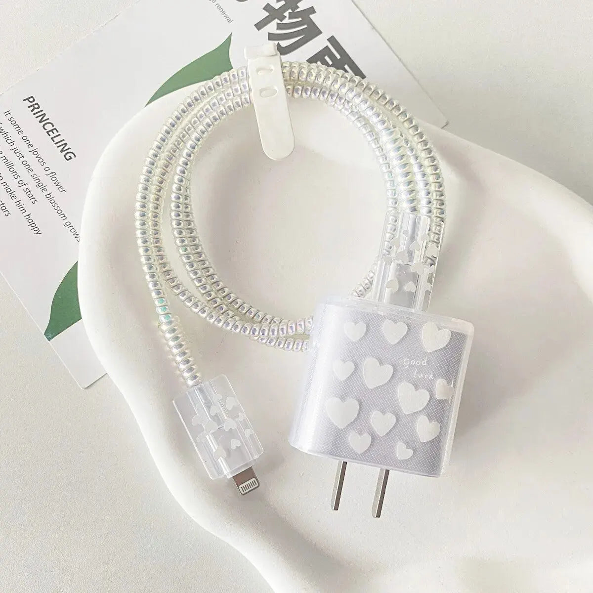 Case For Apple 18/20w Charger Protective Case Is Applicable to iPhone 14/13 Data Cable Head Bite Protector Shell Qme White love heart