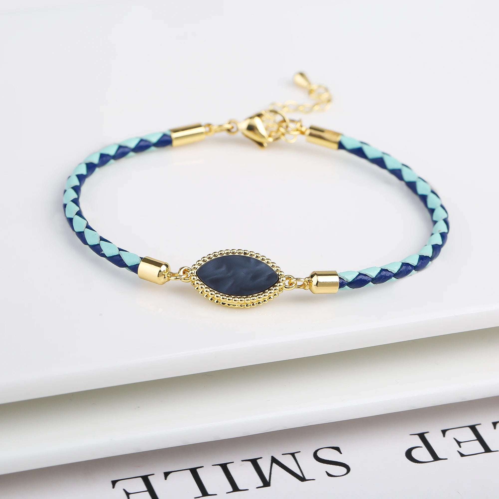 3 Color Geometric Accessories Leather Rope Braided Shell Adjustable Bracelet Simple for Woman Girl Party Jewelry Couple Gift Qme Red