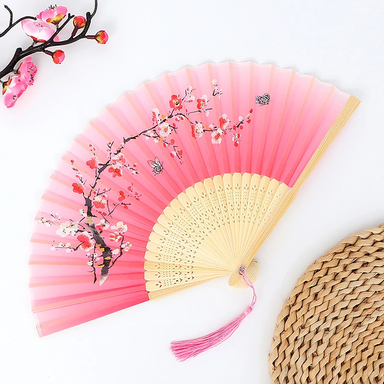Chinese Style Folding Wood Dance Fans Hollow Ribs Elegant Vintage Style Trim Handheld Fan Foldable Wedding Party Home Decor Qme One Size L