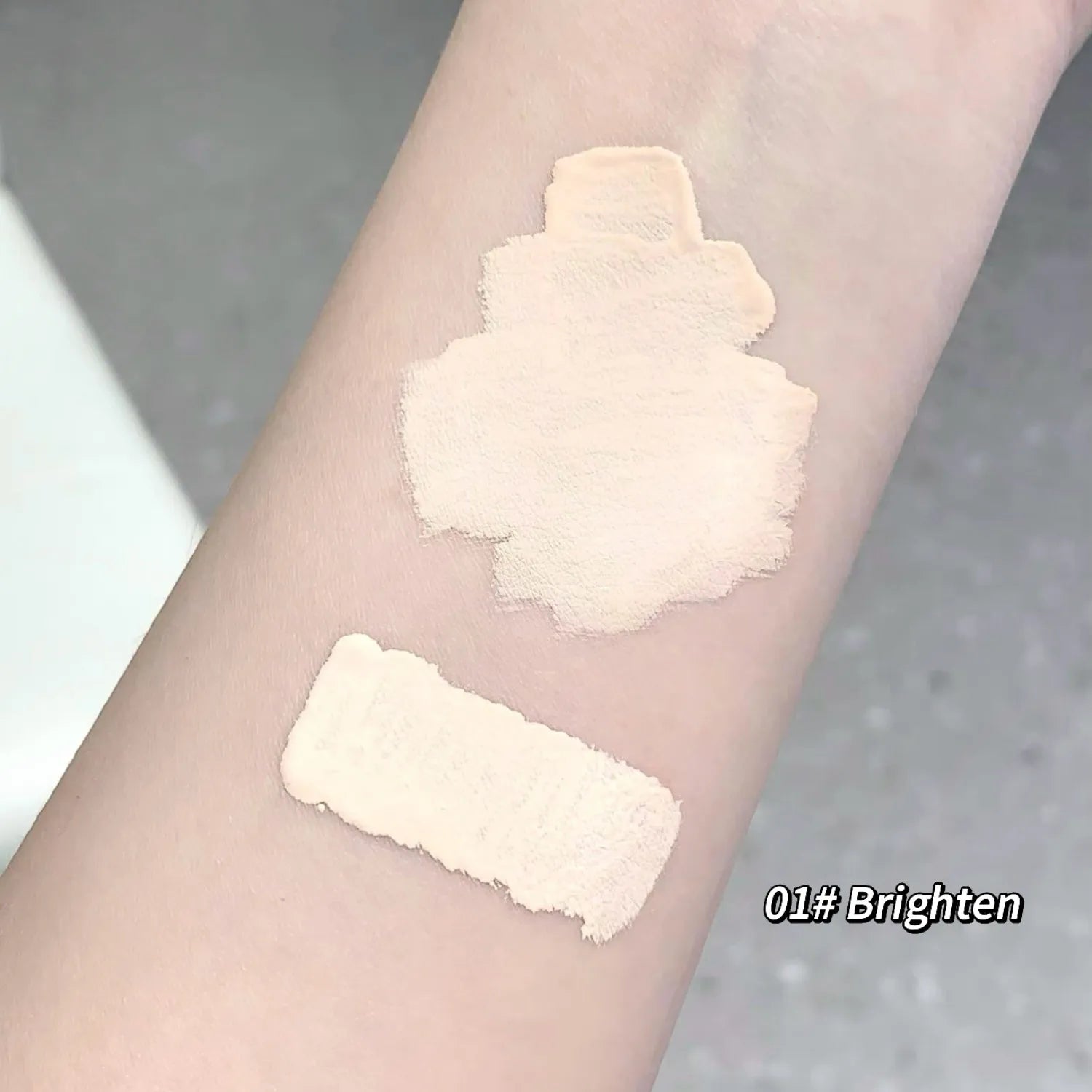 SHAQINUO Water-based Traceless Concealer Moisturizing Brightening Qme S996-1