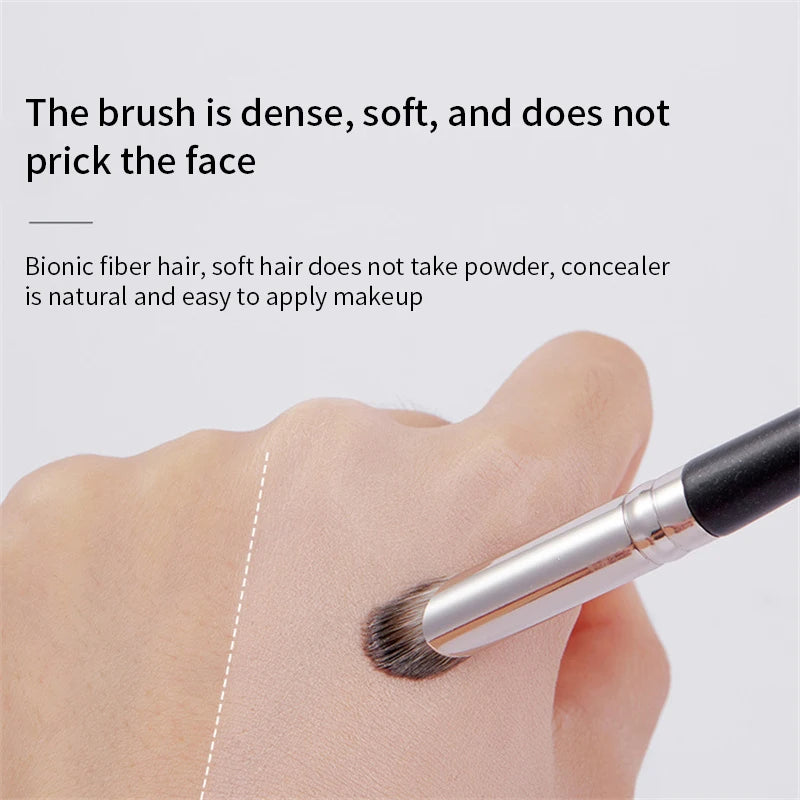 Concealer Makeup Brushes Precision Soft Fluffy Smudge Brush Cover Qme