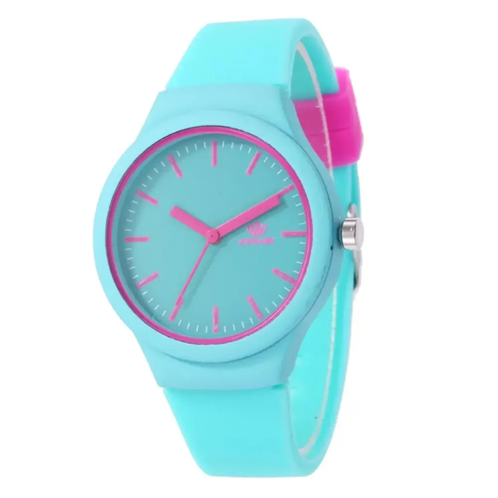 Relógio de pulso de quartzo de discagem redonda sem número Qme