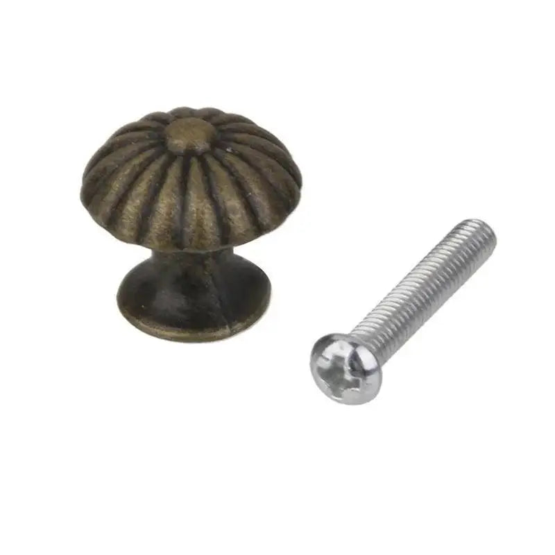 10Pcs European Retro Cabinet Door Single Hole Handle Vintage Mini Round Pull Knobs Wardrobe Drawer Bin Box Handle Cabinet Knobs Qme