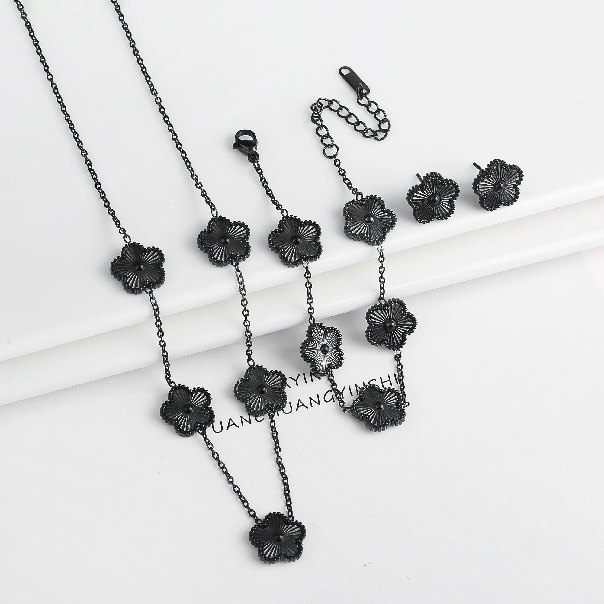 Classic Luxury Five Leaf Flower Jewelry Set High Quality Stainless Steel Bracelet Necklace Earrings Fashion Woman Clover Gift Qme Jewelry Set 12